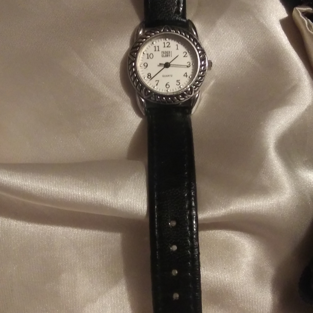 NWOT Designer Watch - Picture 5 of 12